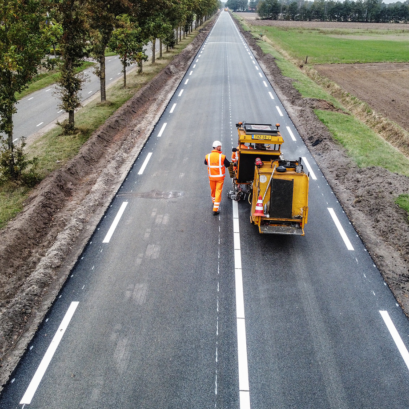 N35 Thermolijnwagen en medewerker