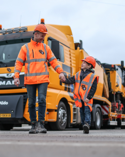 Rob en jens hand in hand